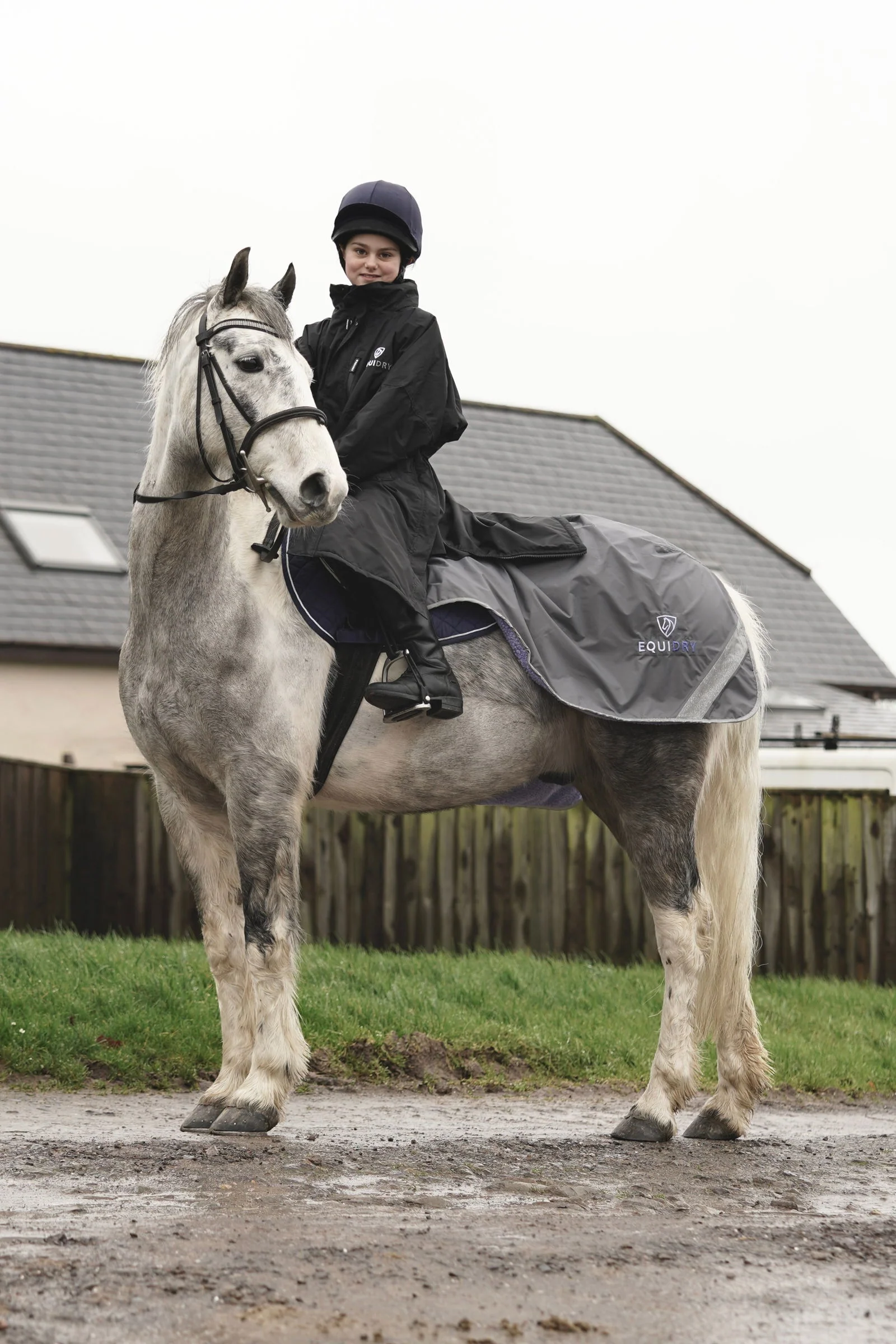 Evolution Children's | Thin Fleece | Black/Black - Image 3