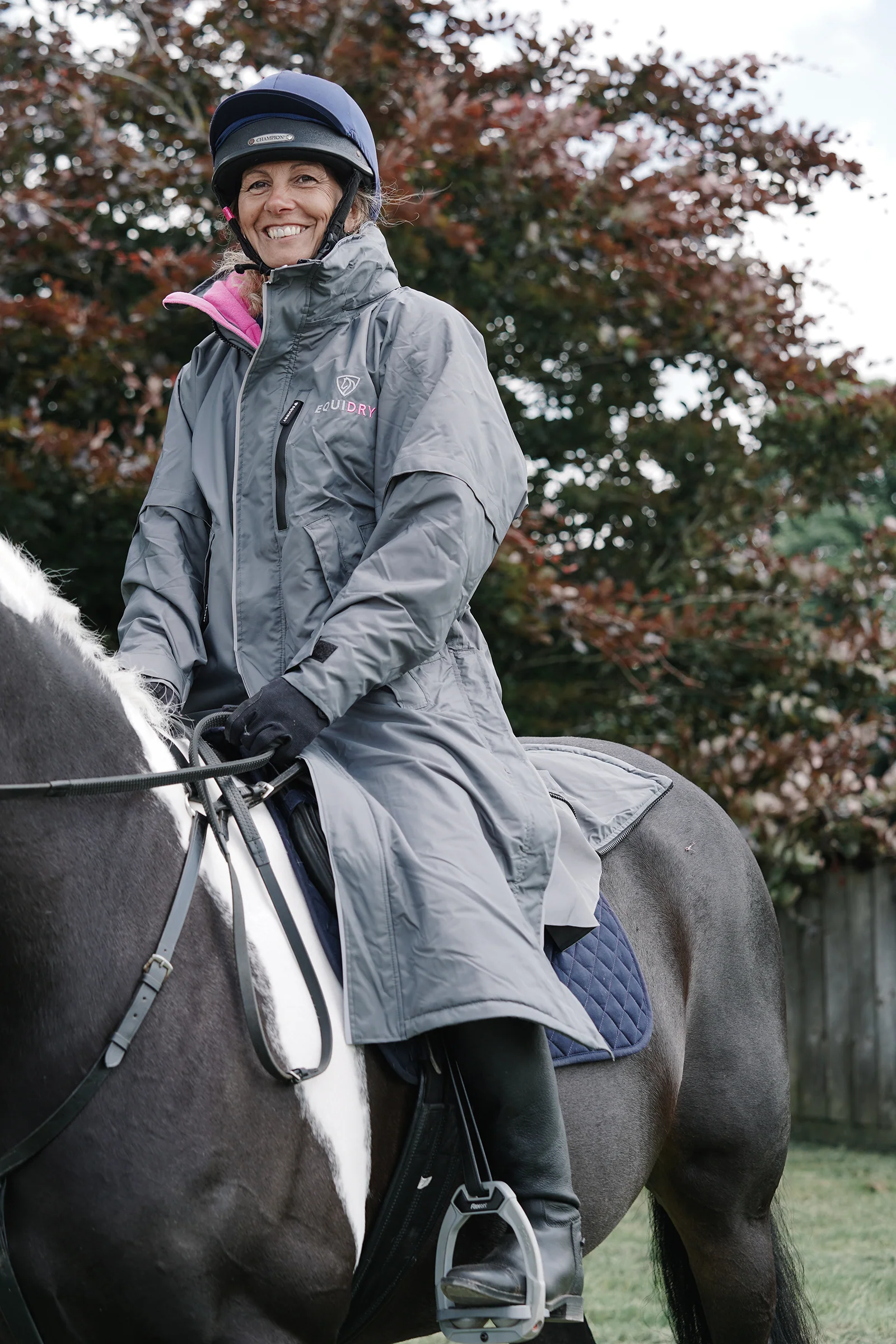 Evolution Women's | Thin Fleece | Reflective | Grey/Penelope Pink - Image 3