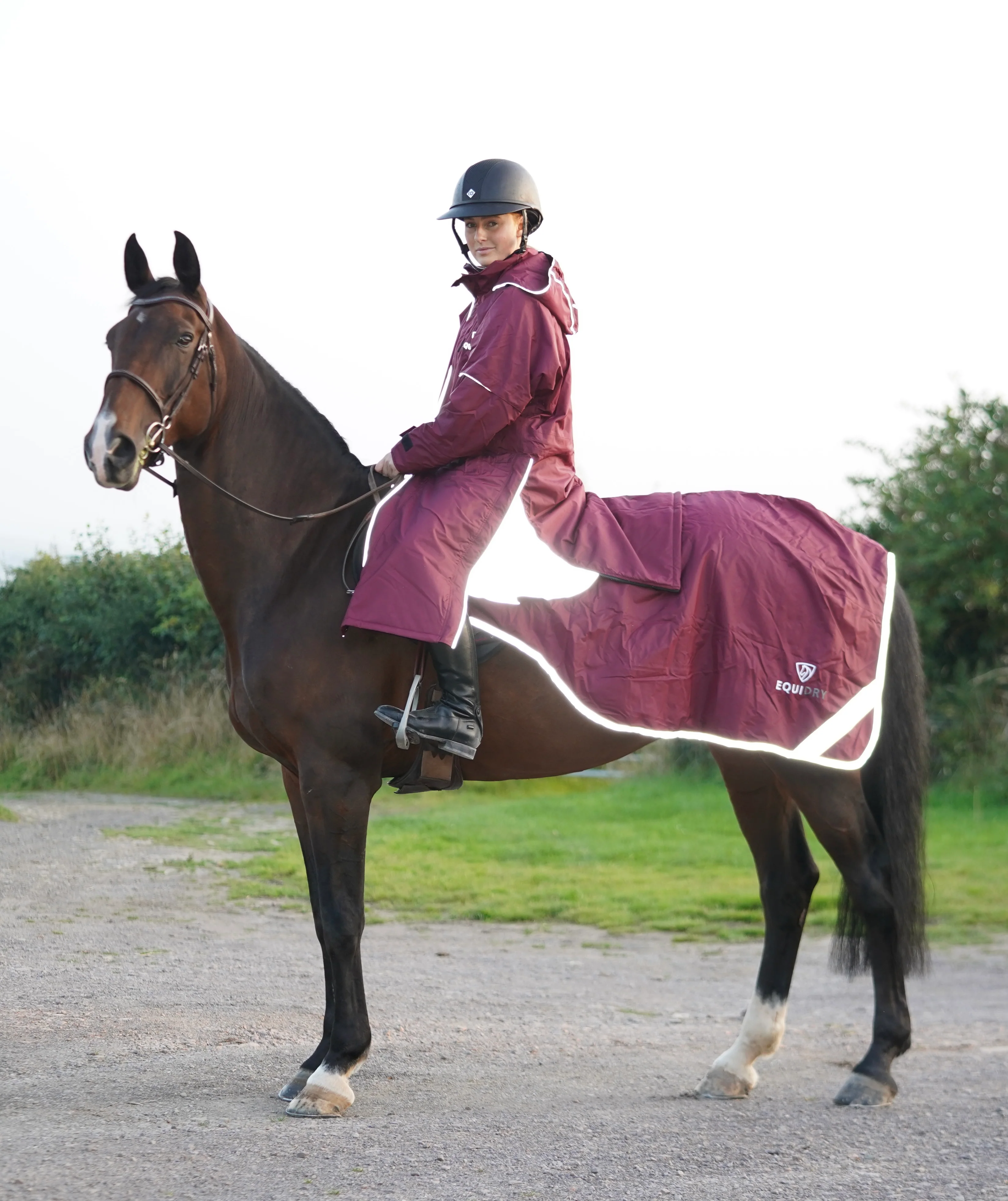 Evolution Women's | Thin Fleece | Reflective | Plum - Image 2