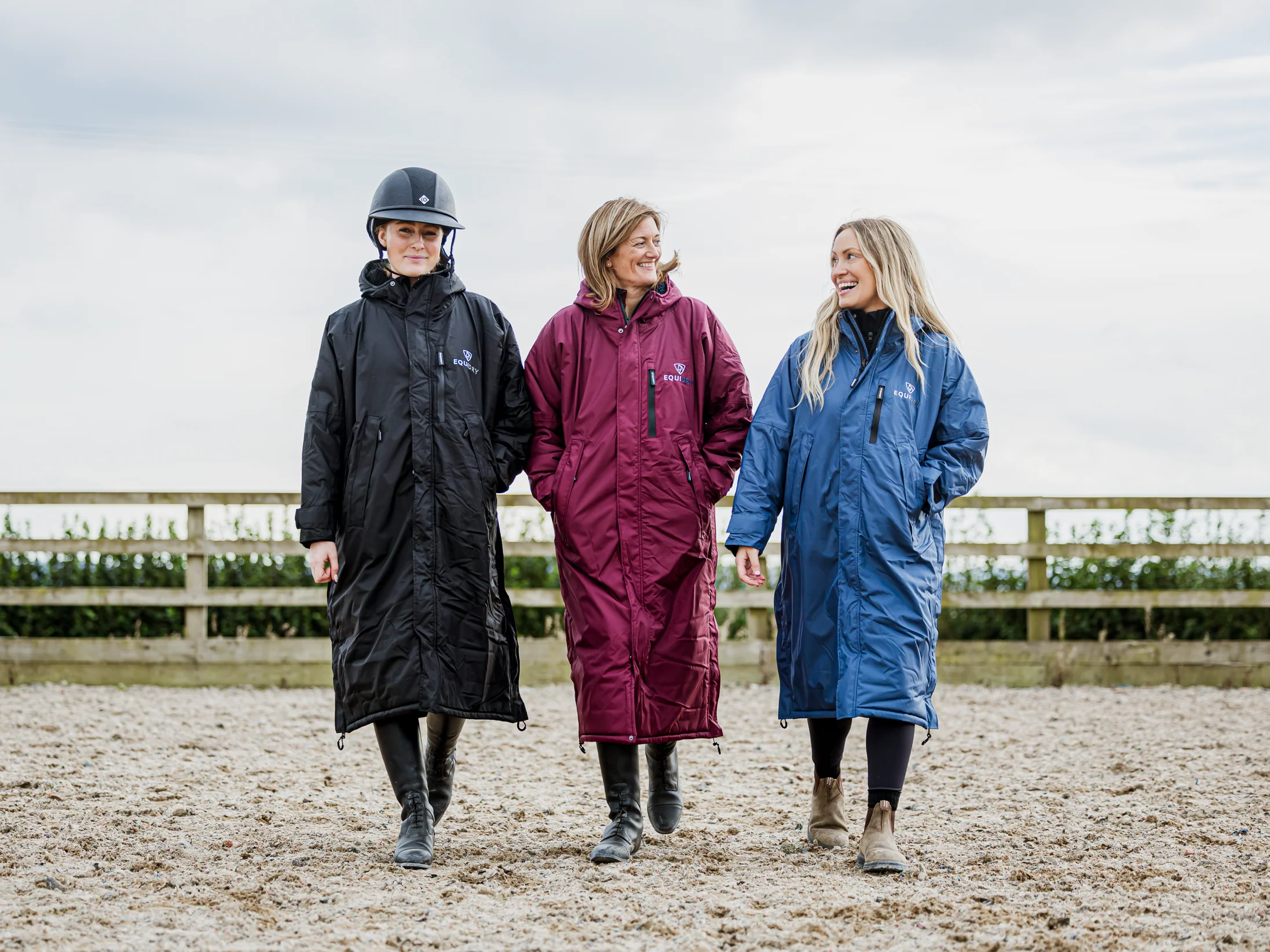 Evolution Women's | Thick Fleece | Black/Black - Image 11