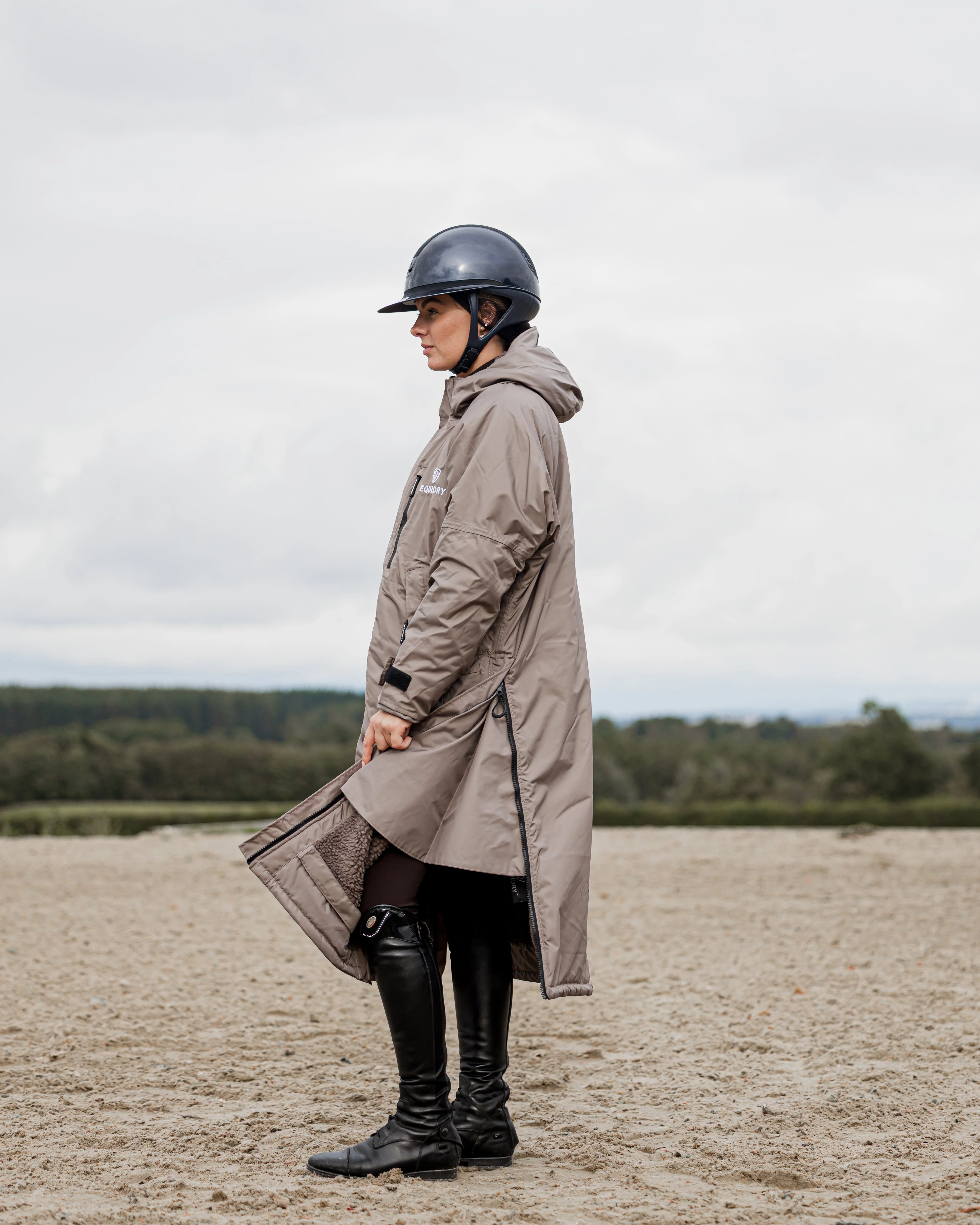 Evolution Women's | Thick Fleece | Taupe - Image 10
