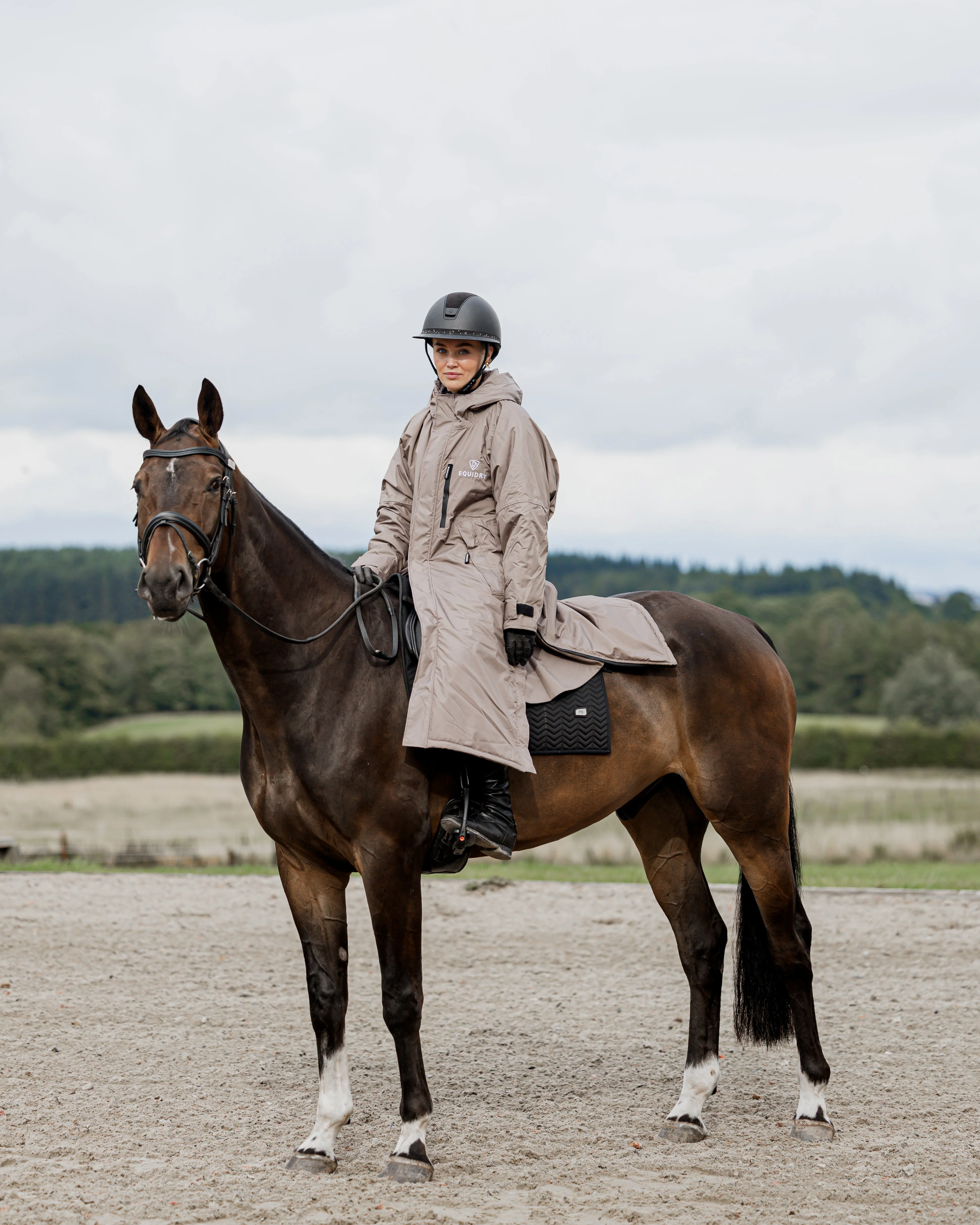 Evolution Women's | Thick Fleece | Taupe - Image 2