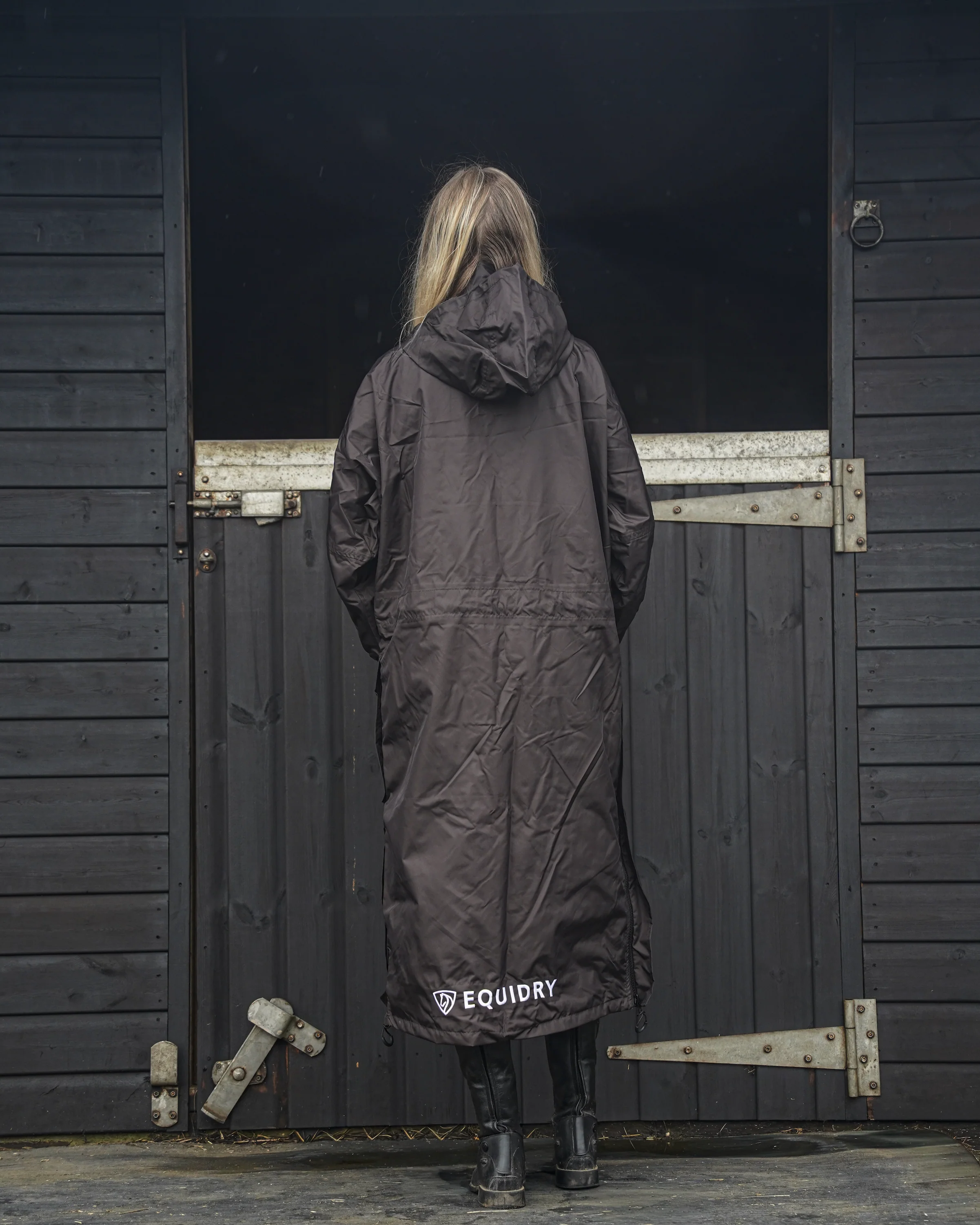 Evolution Women's | Mesh Lined | Rich Brown - Image 4