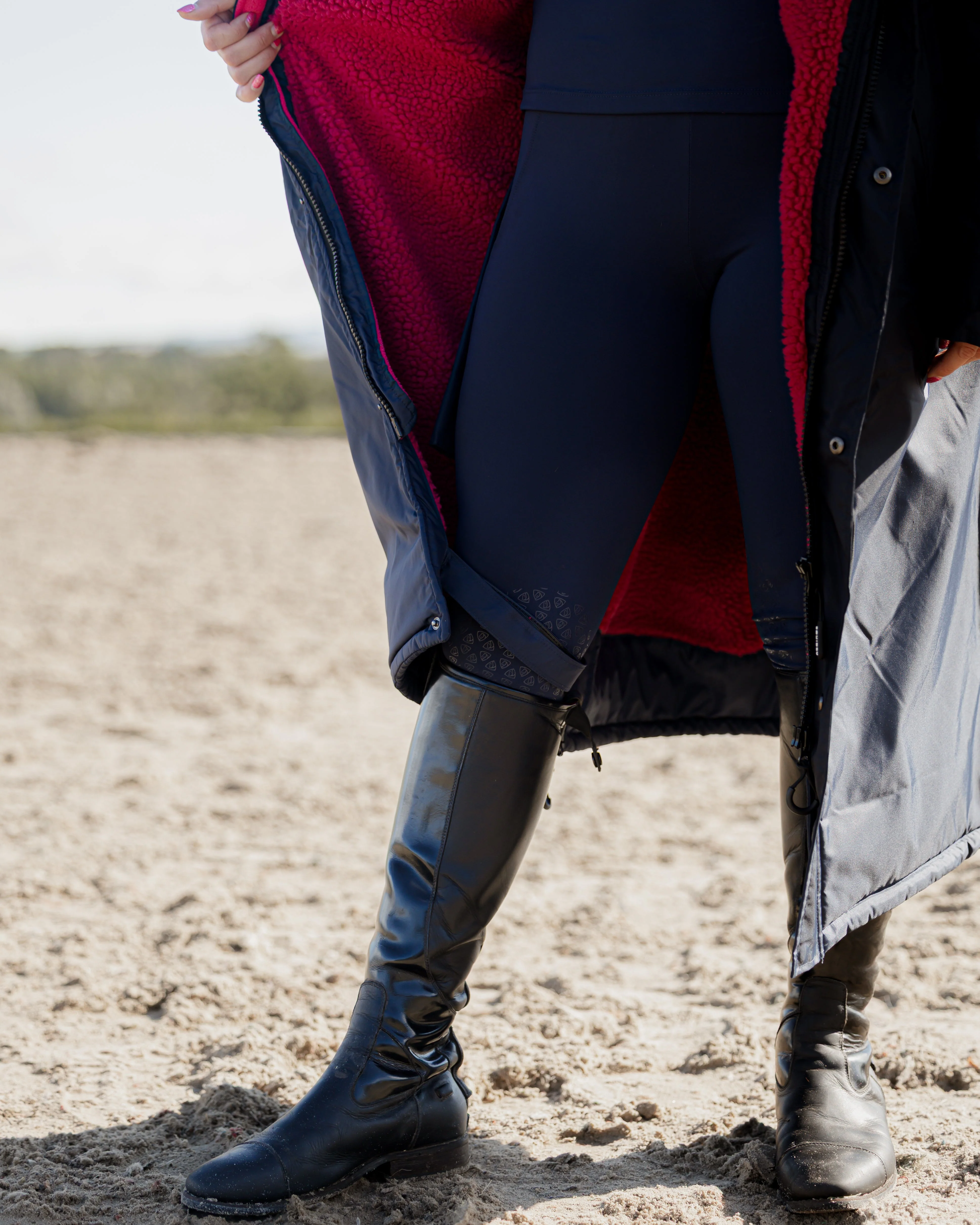 Evolution Women's | Thick Fleece | Navy/Raspberry - Image 6