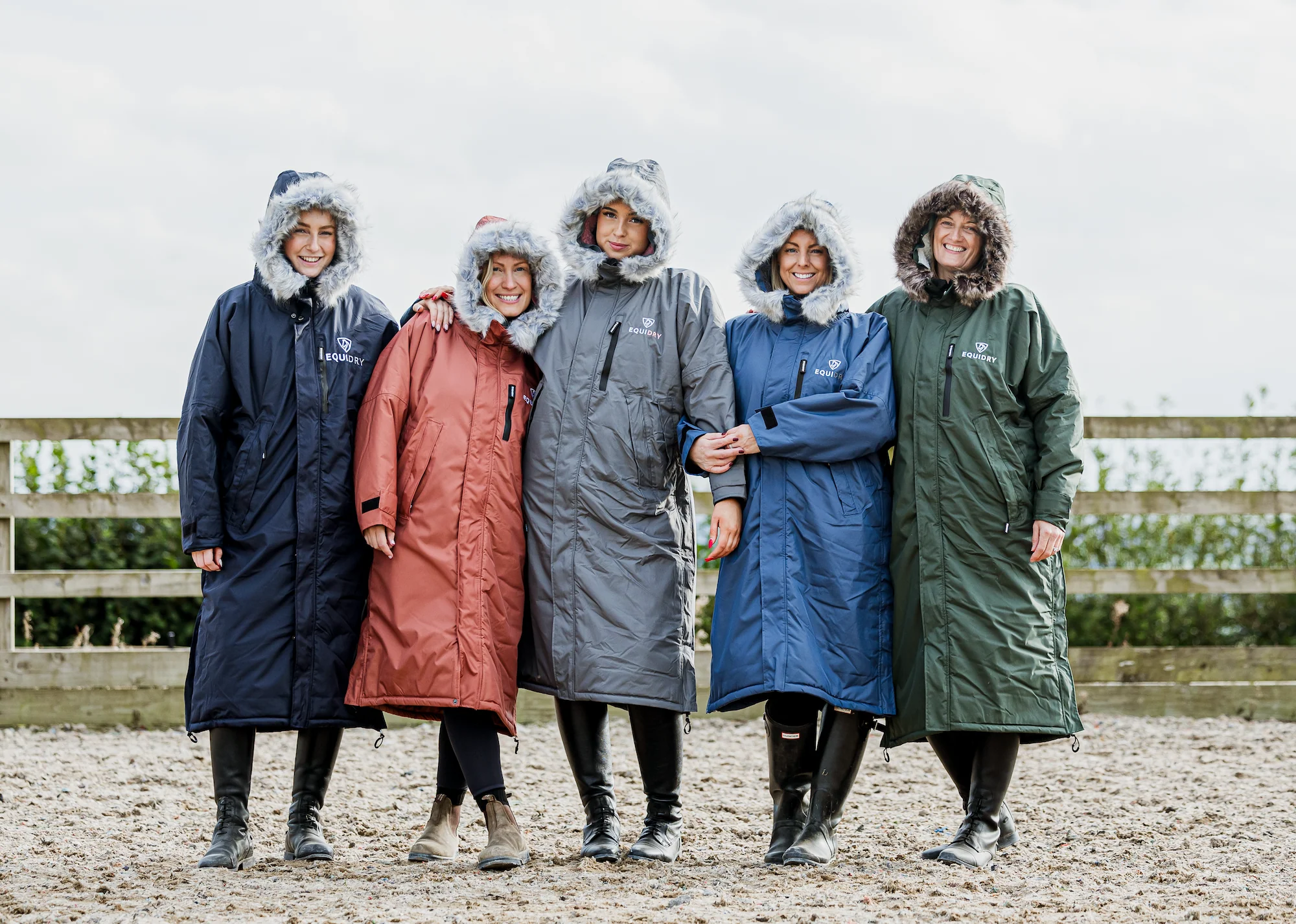 Evolution Women's | Thick Fleece | Fur Hood | Navy/Navy - Image 3