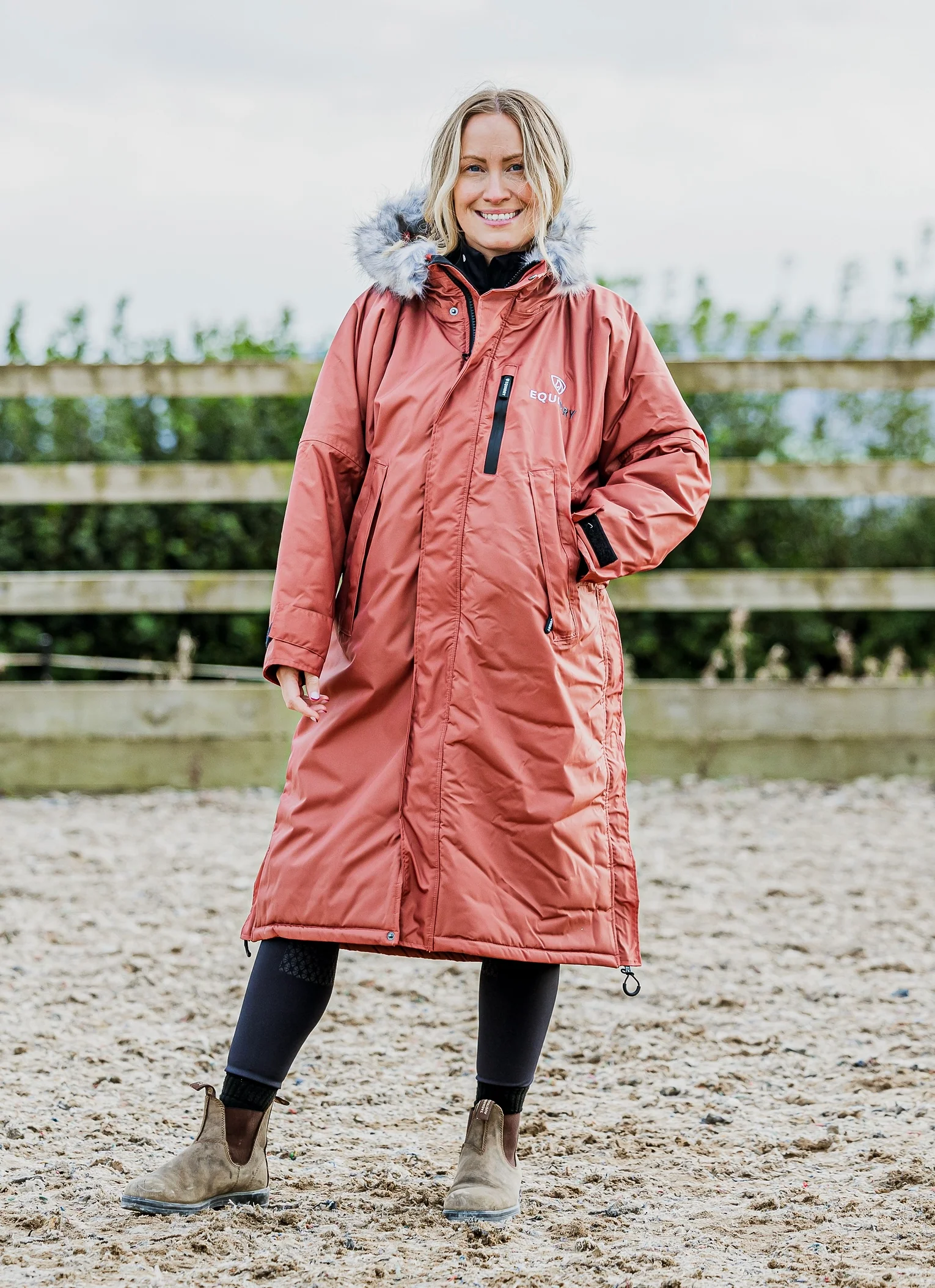 Evolution Women's | Thick Fleece | Fur Hood | Chestnut - Image 6