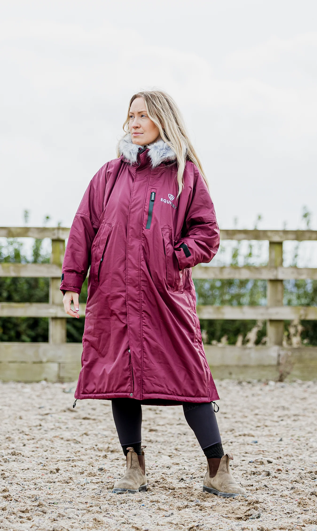 Evolution Women's | Thick Fleece | Fur Hood | Plum - Image 2
