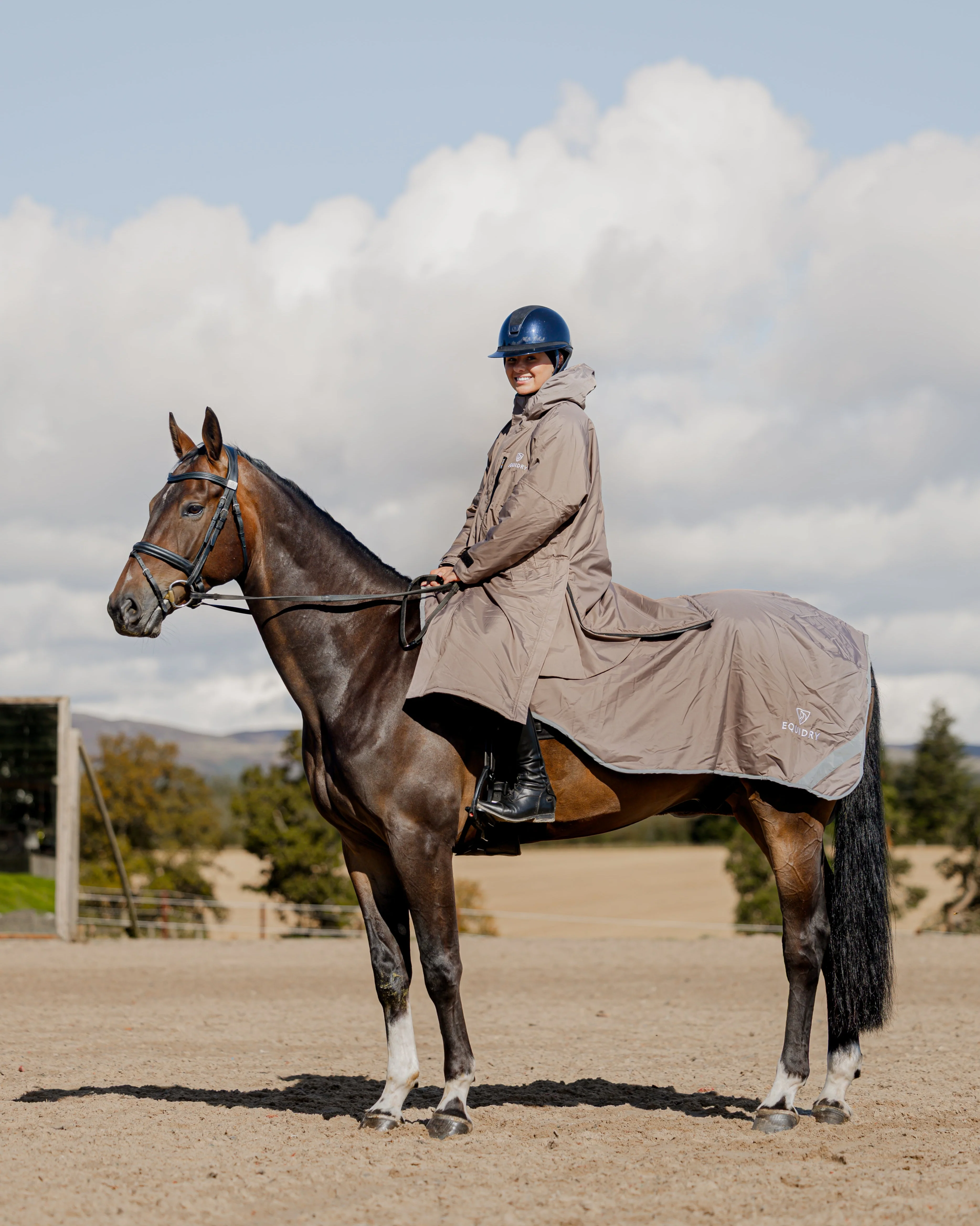 Waterproof Exercise Sheet Lite | Taupe/Grey - Image 3