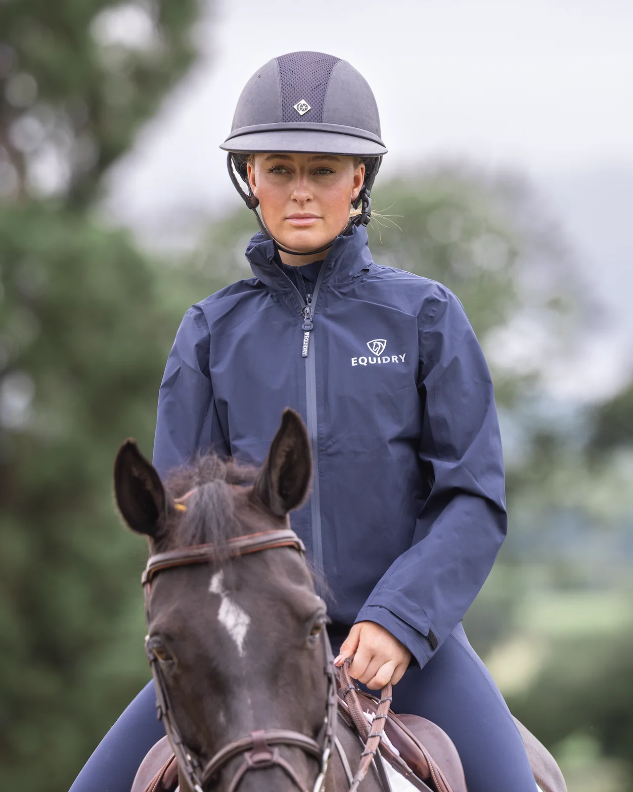 Nimbus Waterproof Pack Away Jacket | Women's | Navy - Image 4