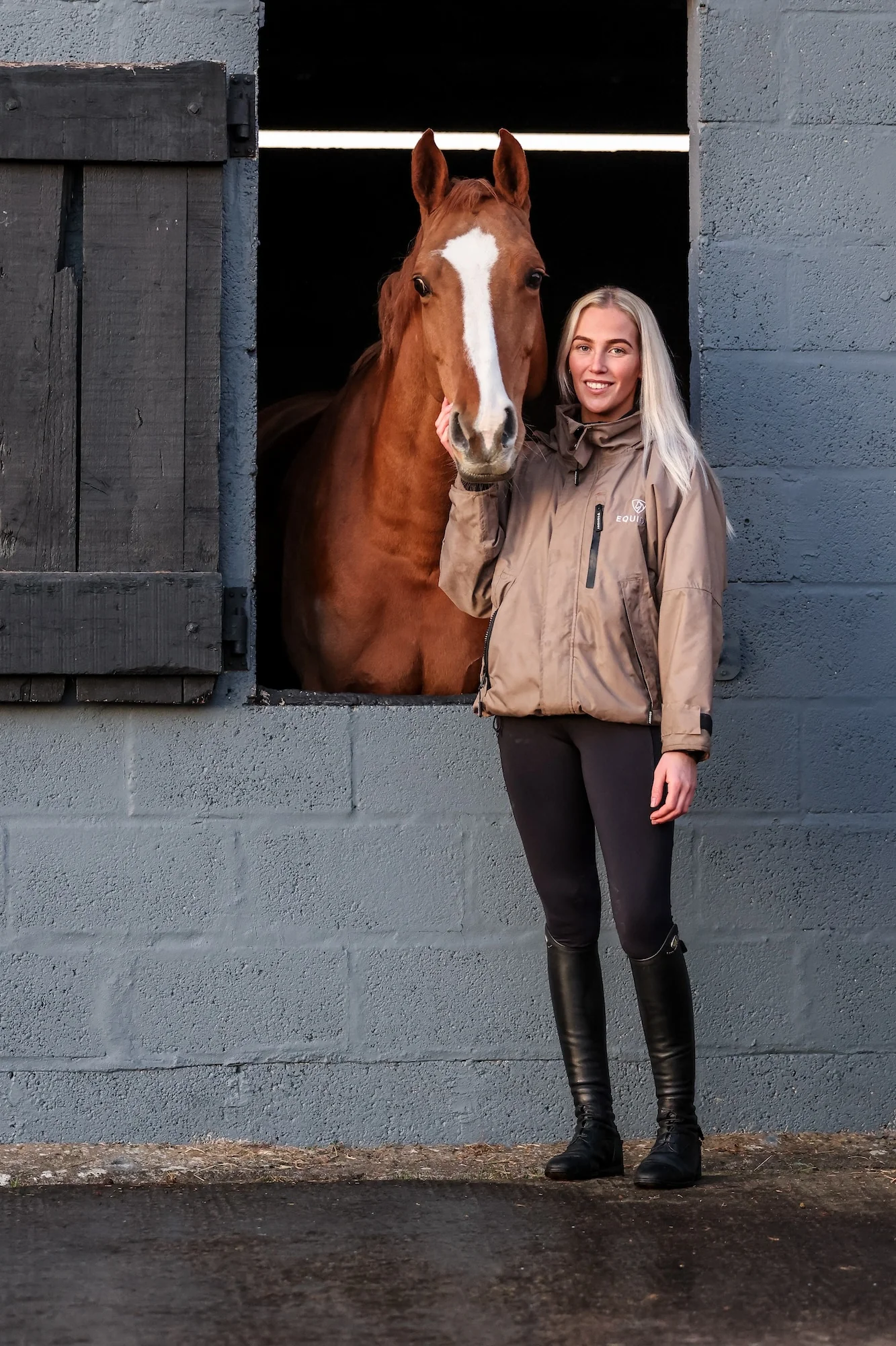 Shortie Women's | Thin Fleece | Taupe - Image 2
