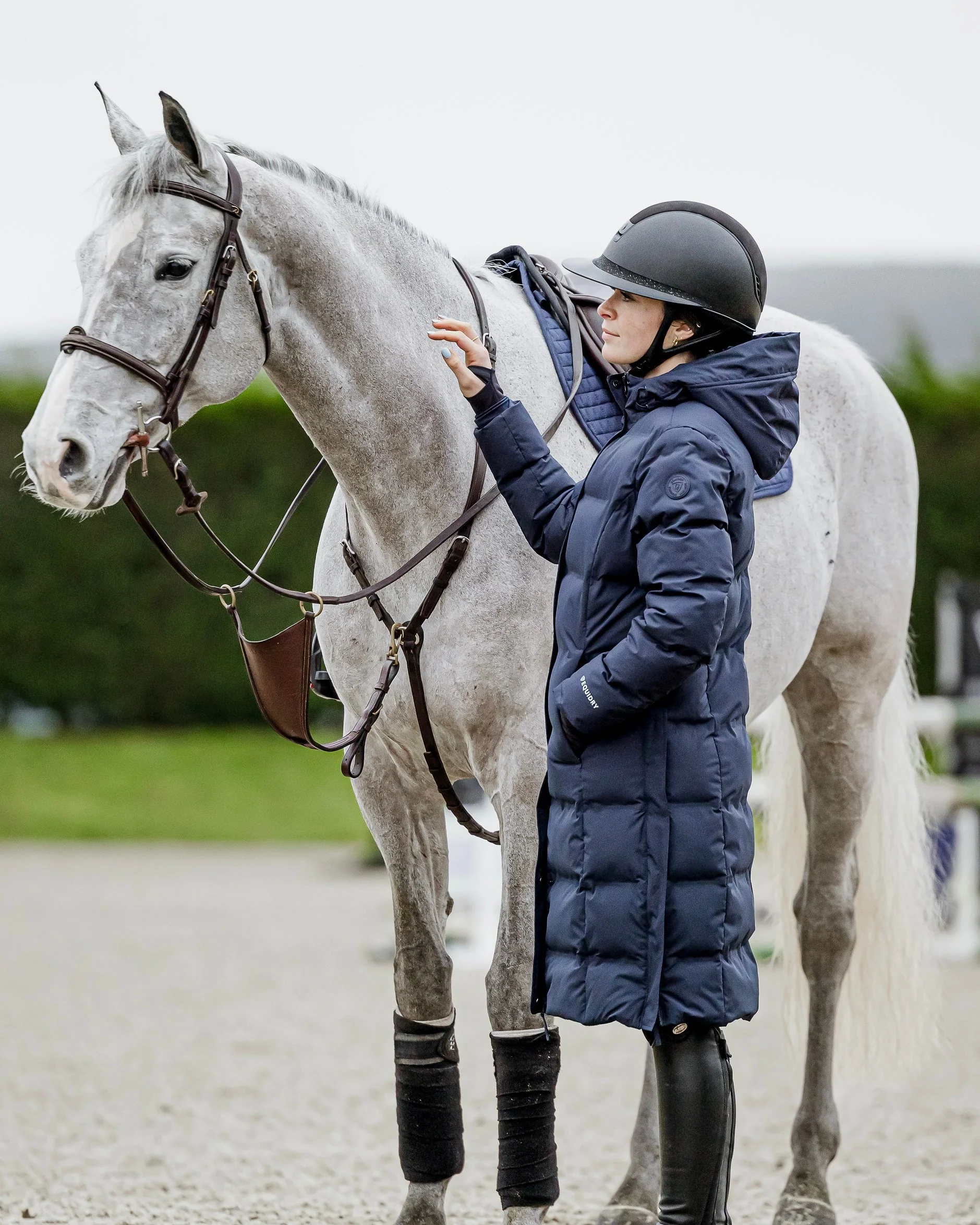 Thora Waterproof Riding Puffer | Women's | Navy - Image 5
