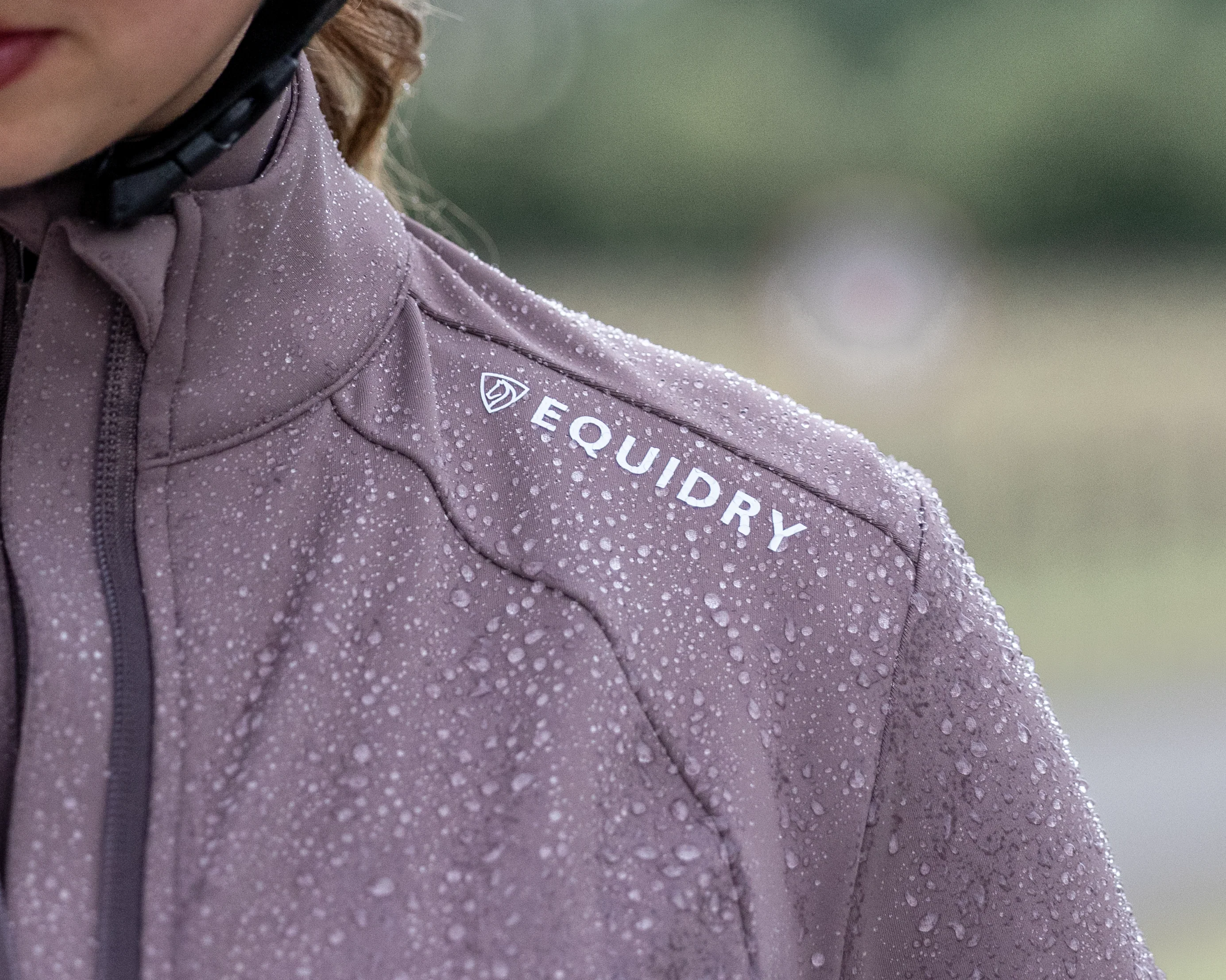 Women's Water Repellent Zip up Top | Mocha/White - Image 3